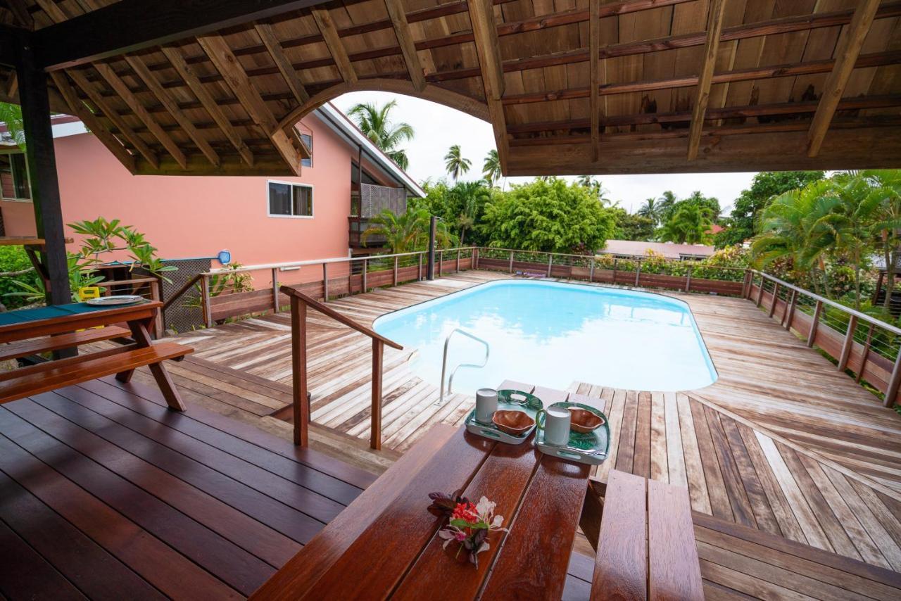 Bora Bora Holiday'S Lodge Esterno foto