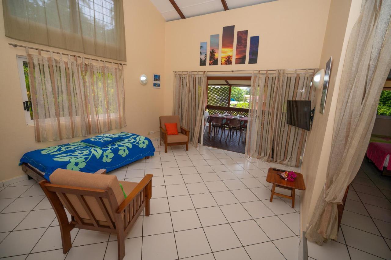 Bora Bora Holiday'S Lodge Esterno foto