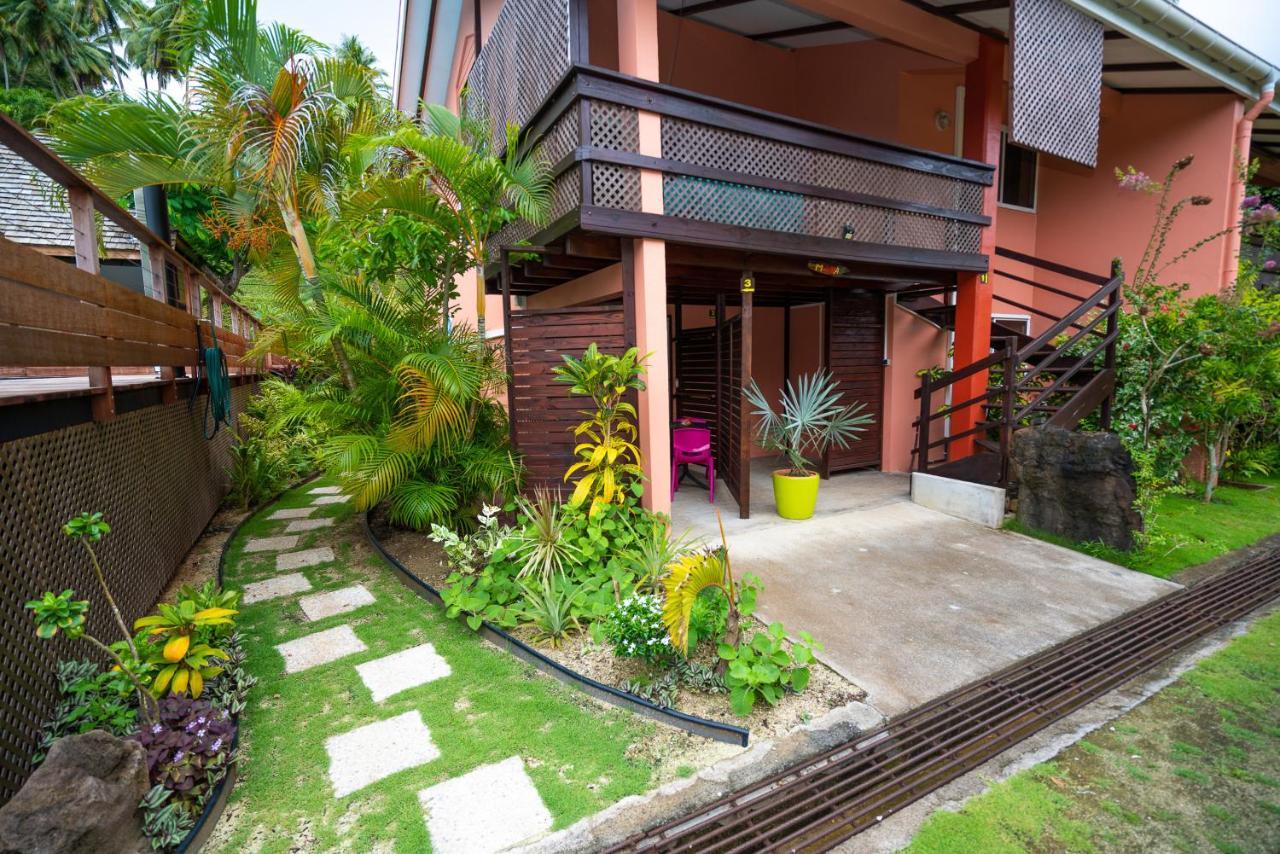 Bora Bora Holiday'S Lodge Esterno foto